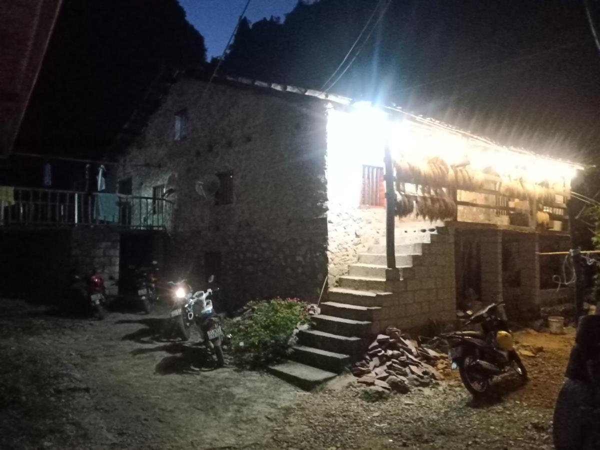 Trieu Chuong Homestay Cao Bang Luaran gambar